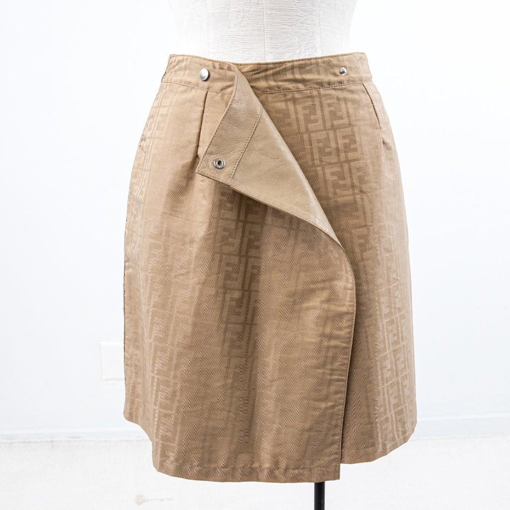 Fendi 6 Reversible Leather FF Logo Print Skirt Tan Vintage NWOT - Picture 6 of 16